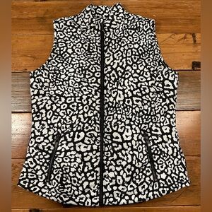 Tail Women’s Black & White Leopard Print Puffer Vest Size M
